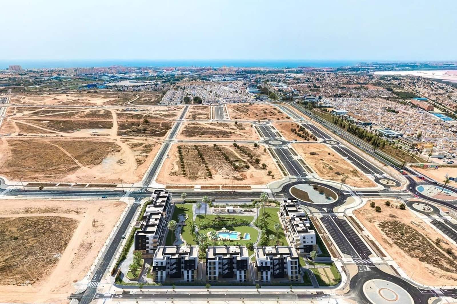 2 bedroom Apartment for sale in La Siesta with pool - € 325,000 (Ref: 9293954)