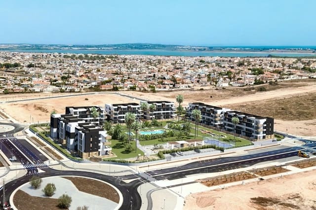 2 bedroom Apartment for sale in La Siesta, Torrevieja with pool - € 325,000 (Ref: 9293954)