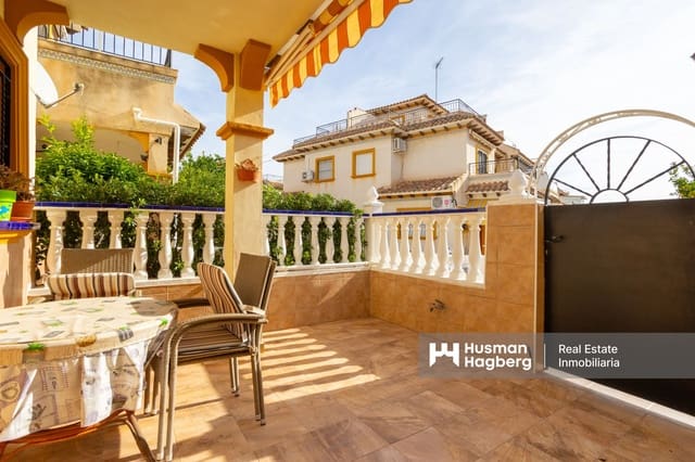 3 quarto Casa em Banda para venda em Punta Prima, Orihuela com piscina - 199 000 € (Ref: 9331858)