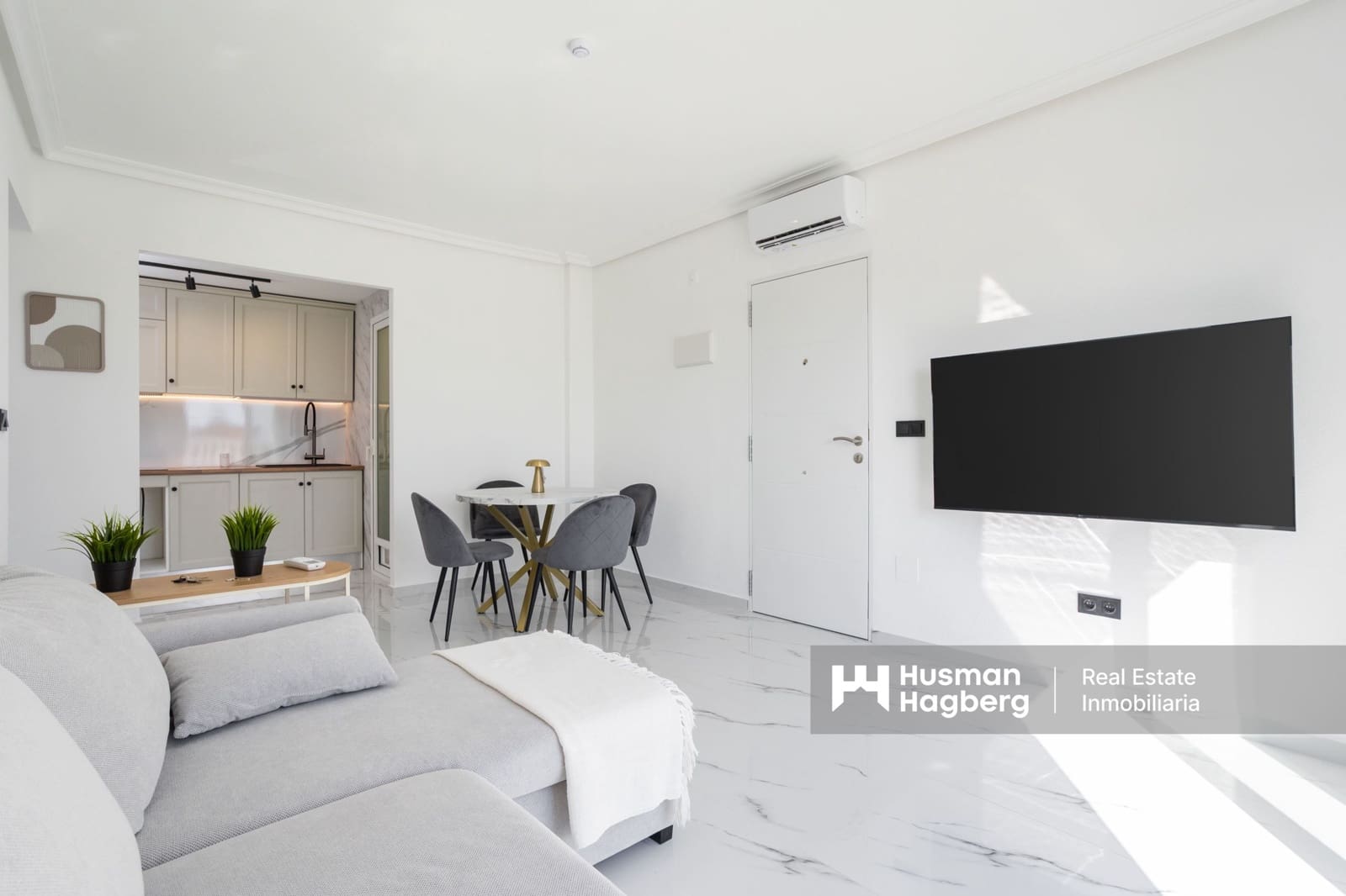 1 bedroom Apartment for sale in Playa Flamenca with pool - € 170,000 (Ref: 9339187)