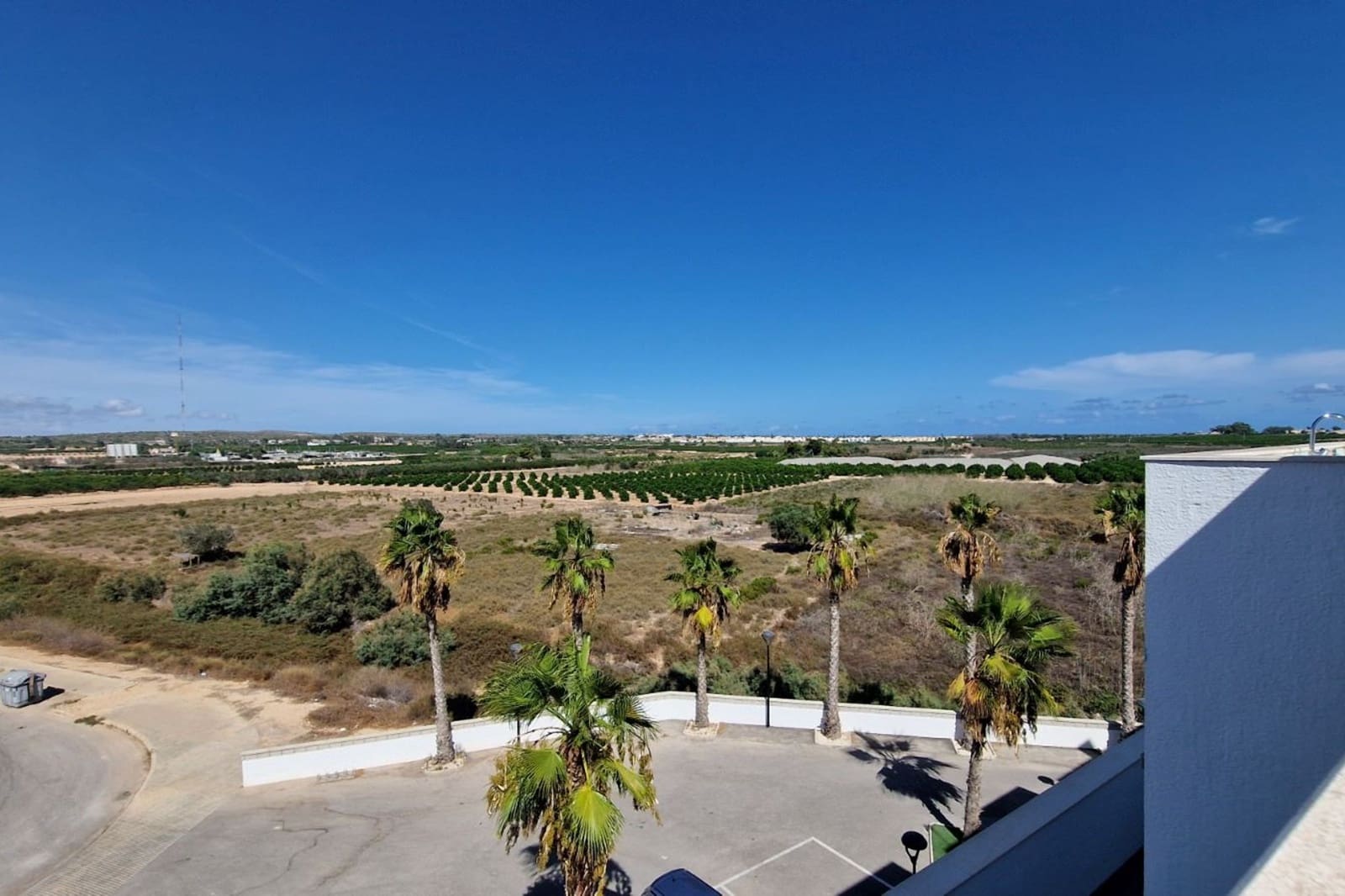 2 Zimmer Apartment zu verkaufen in El Raso mit Pool - 289.000 € (Ref: 9348575)