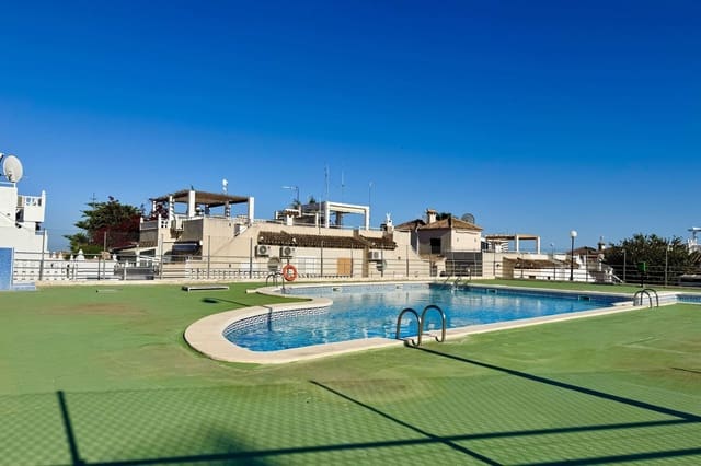 4 soveværelse Lejlighed til salg i Los Altos med swimmingpool - € 199.900 (Ref: 9352813)