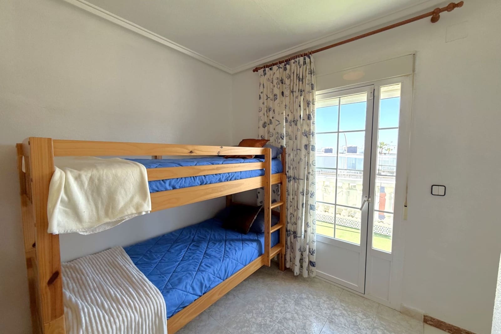 4 sovrum Lägenhet till salu i Los Altos med pool - 199 900 € (Ref: 9352813)