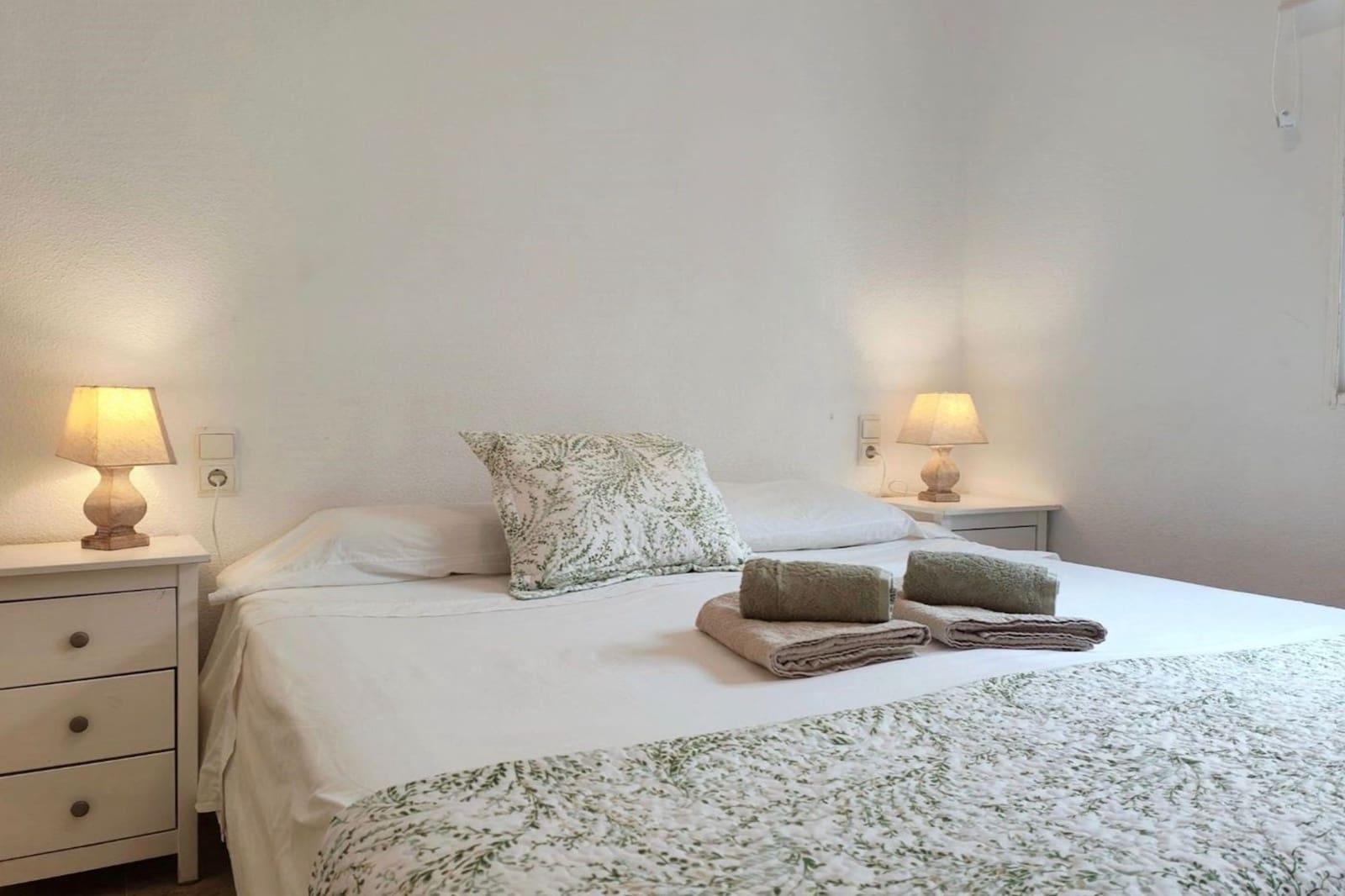 2 sovrum Lägenhet till salu i Torrevieja med pool - 179 900 € (Ref: 9378381)