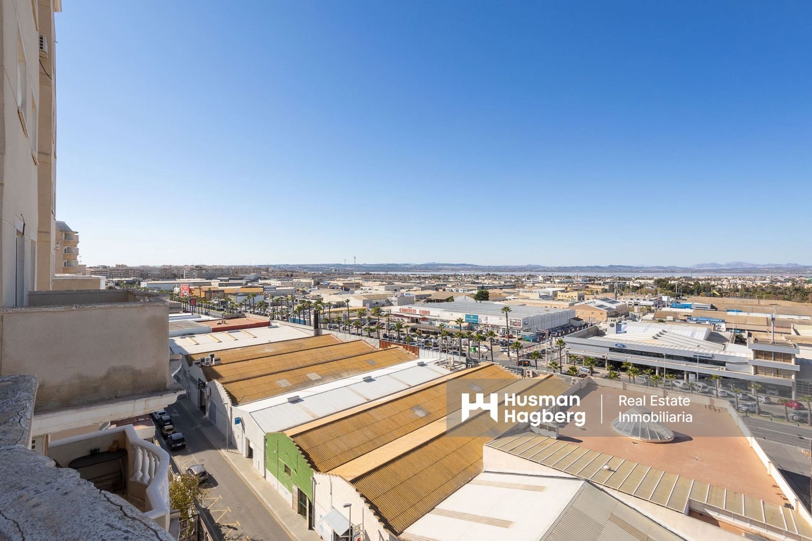 2 sovrum Lägenhet till salu i Torrevieja med pool - 129 000 € (Ref: 9378383)