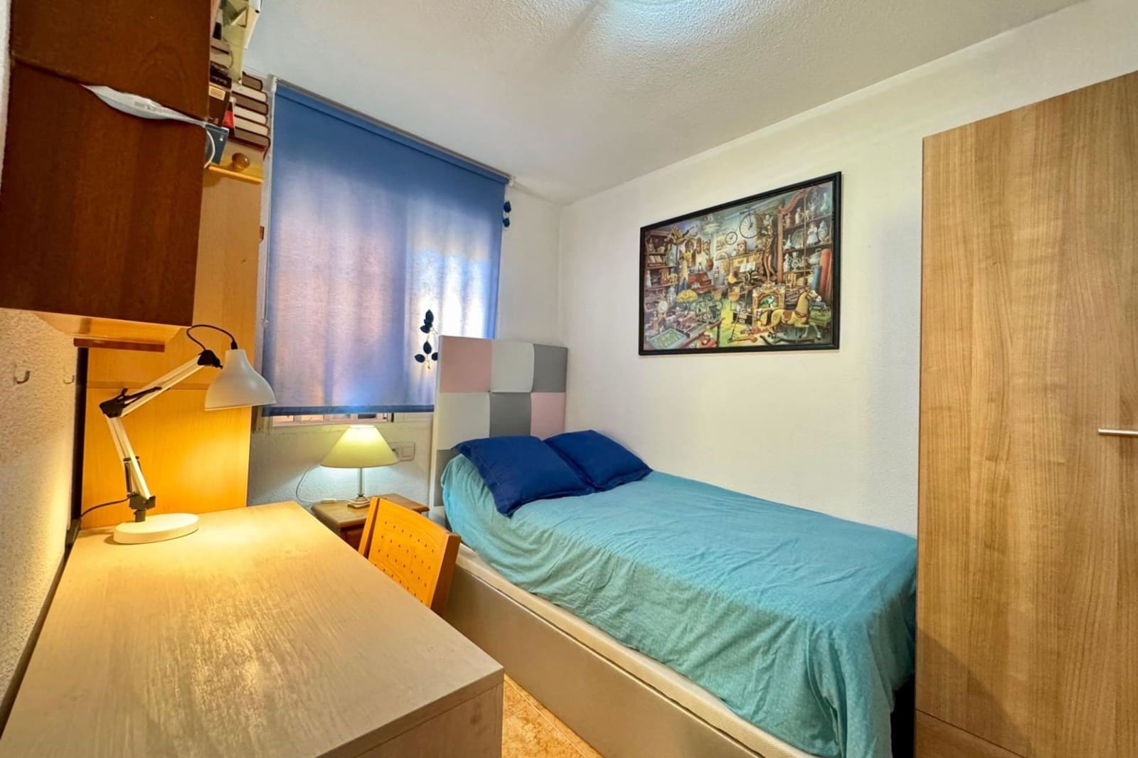 2 bedroom Apartment for sale in Torrevieja with pool - € 149,900 (Ref: 9383547)