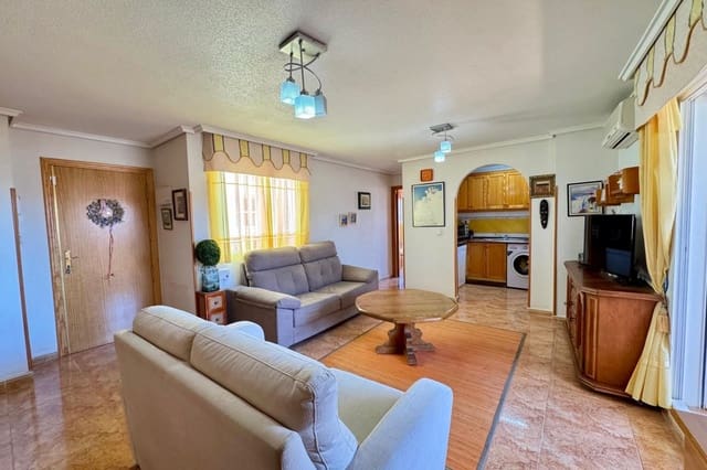 2 bedroom Apartment for sale in El Molino, Torrevieja with pool - € 149,900 (Ref: 9383547)