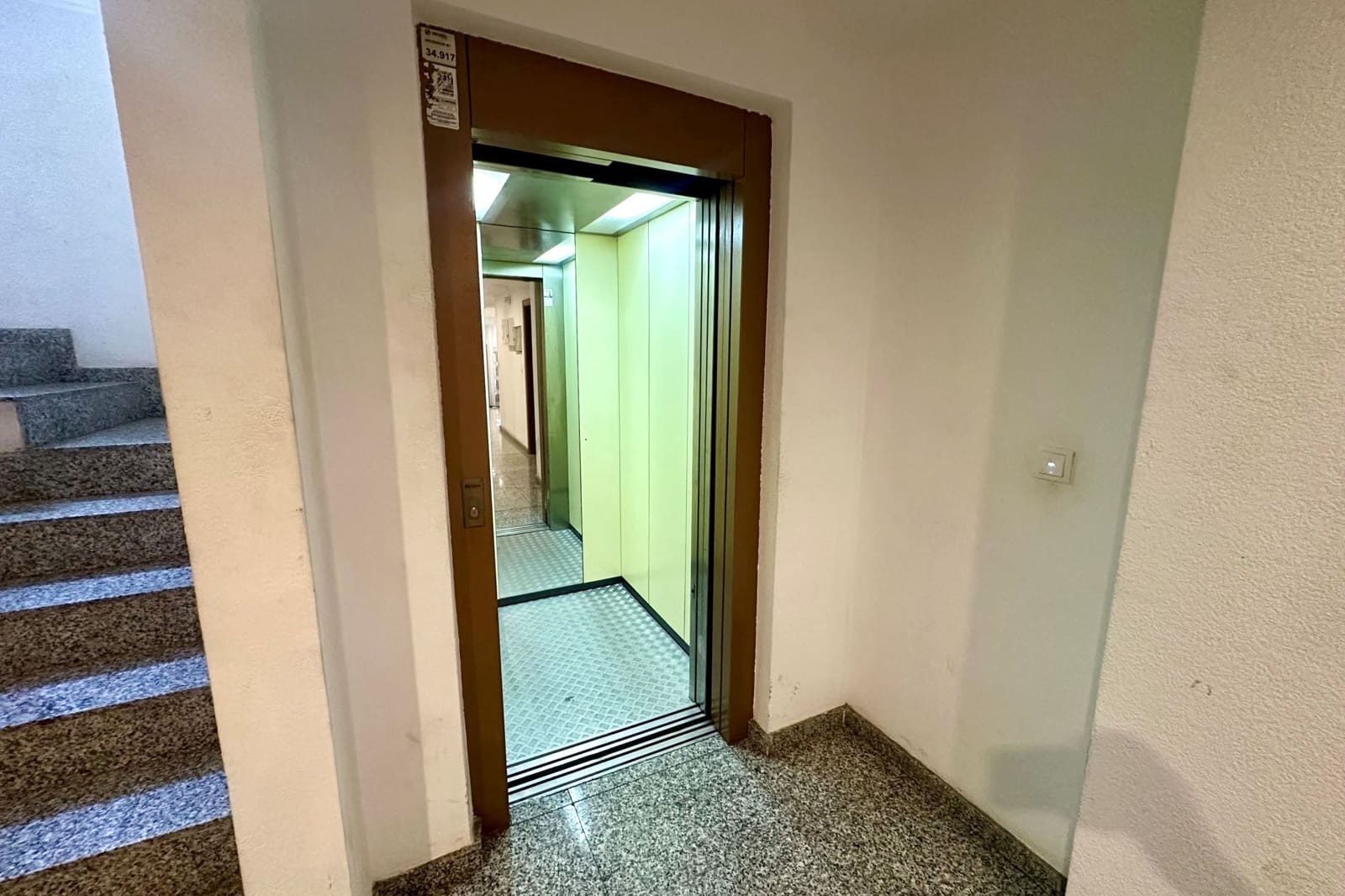 2 makuuhuone Huoneisto myytävänä paikassa Torrevieja - 172 000 € (Ref: 9386306)