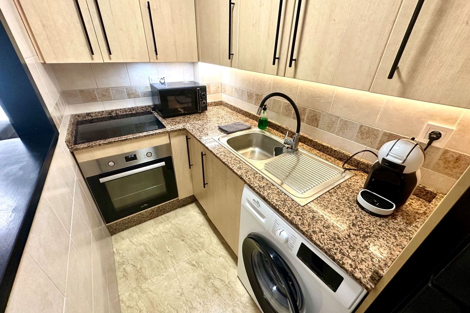 2 makuuhuone Huoneisto myytävänä paikassa Torrevieja - 172 000 € (Ref: 9386306)