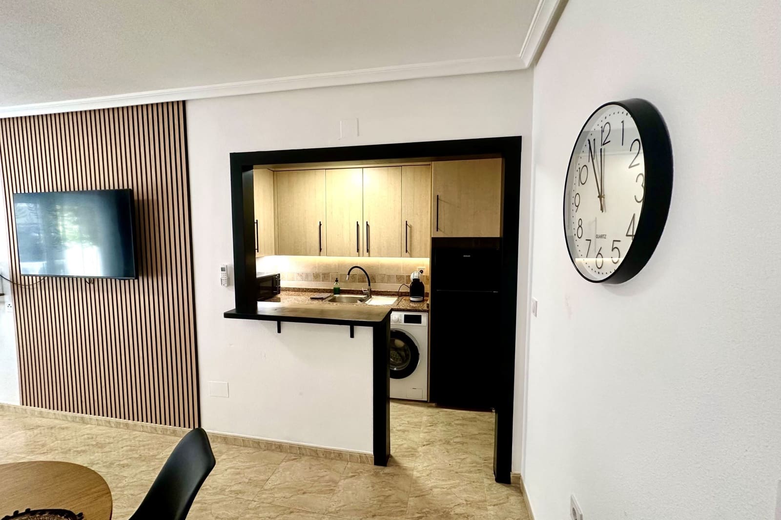 2 makuuhuone Huoneisto myytävänä paikassa Torrevieja - 172 000 € (Ref: 9386306)