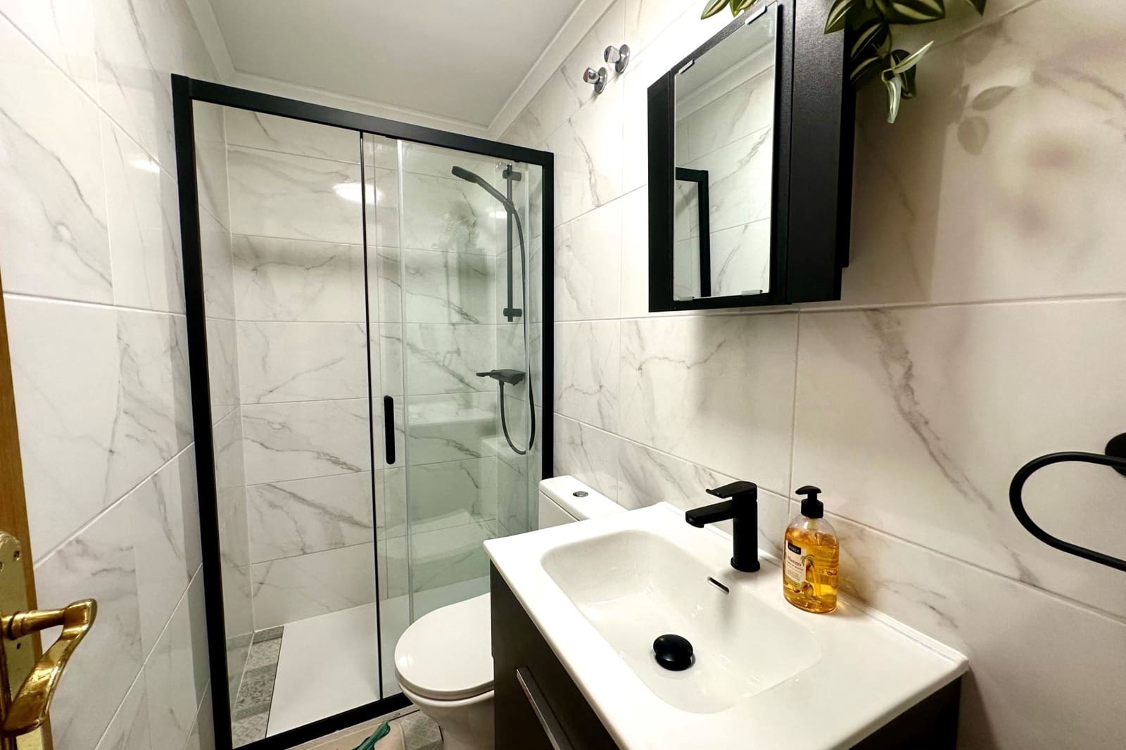 2 makuuhuone Huoneisto myytävänä paikassa Torrevieja - 172 000 € (Ref: 9386306)