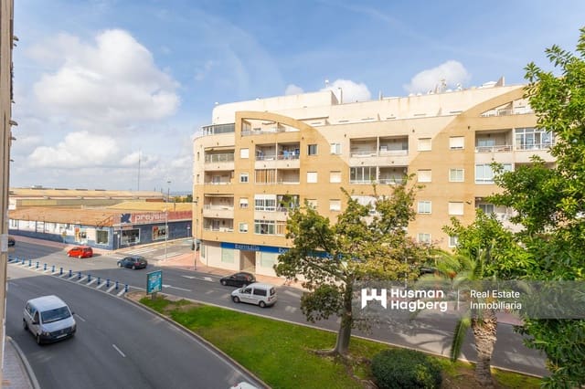 Apartamento de 2 habitaciones en El Molino, Torrevieja en venta con piscina - 139.000 € (Ref: 9386308)