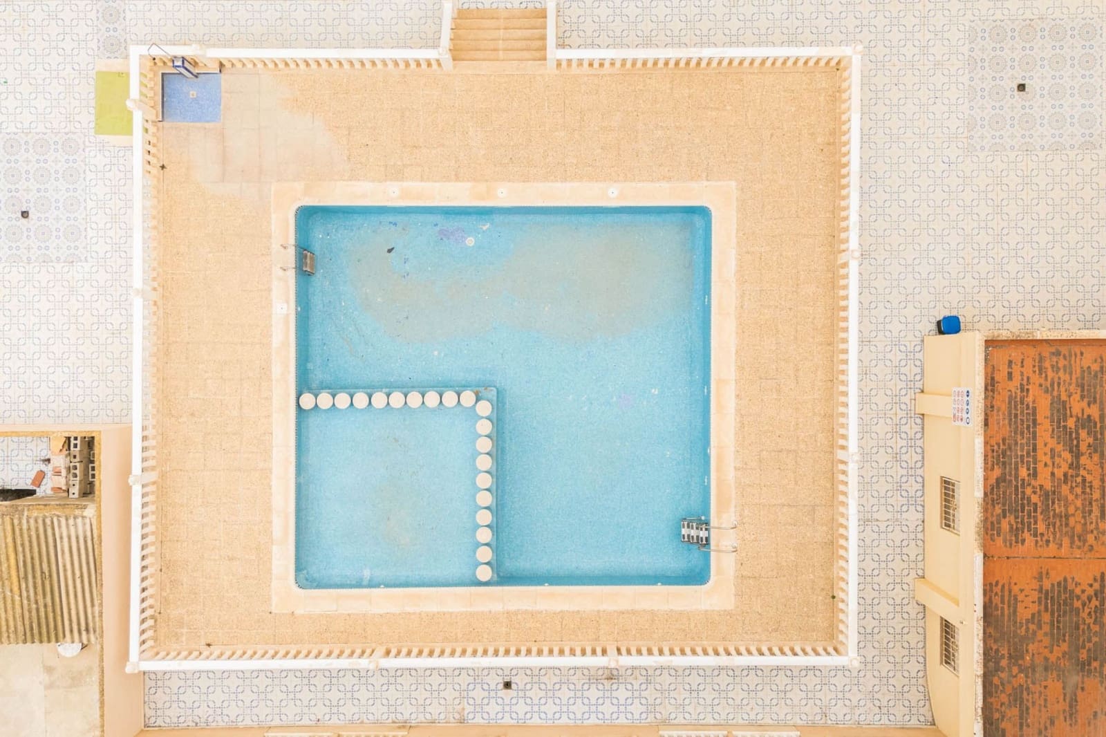 1 sovrum Lägenhet till salu i Torrevieja med pool - 129 500 € (Ref: 9386545)