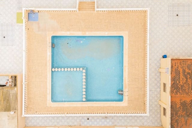 1 sovrum Lägenhet till salu i El Molino, Torrevieja med pool - 129 500 € (Ref: 9386545)