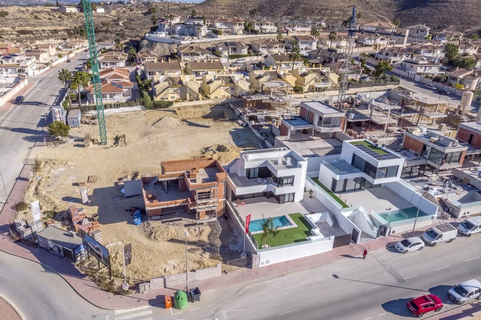 3 bedroom Villa for sale in Rojales with pool - € 549,000 (Ref: 9386726)