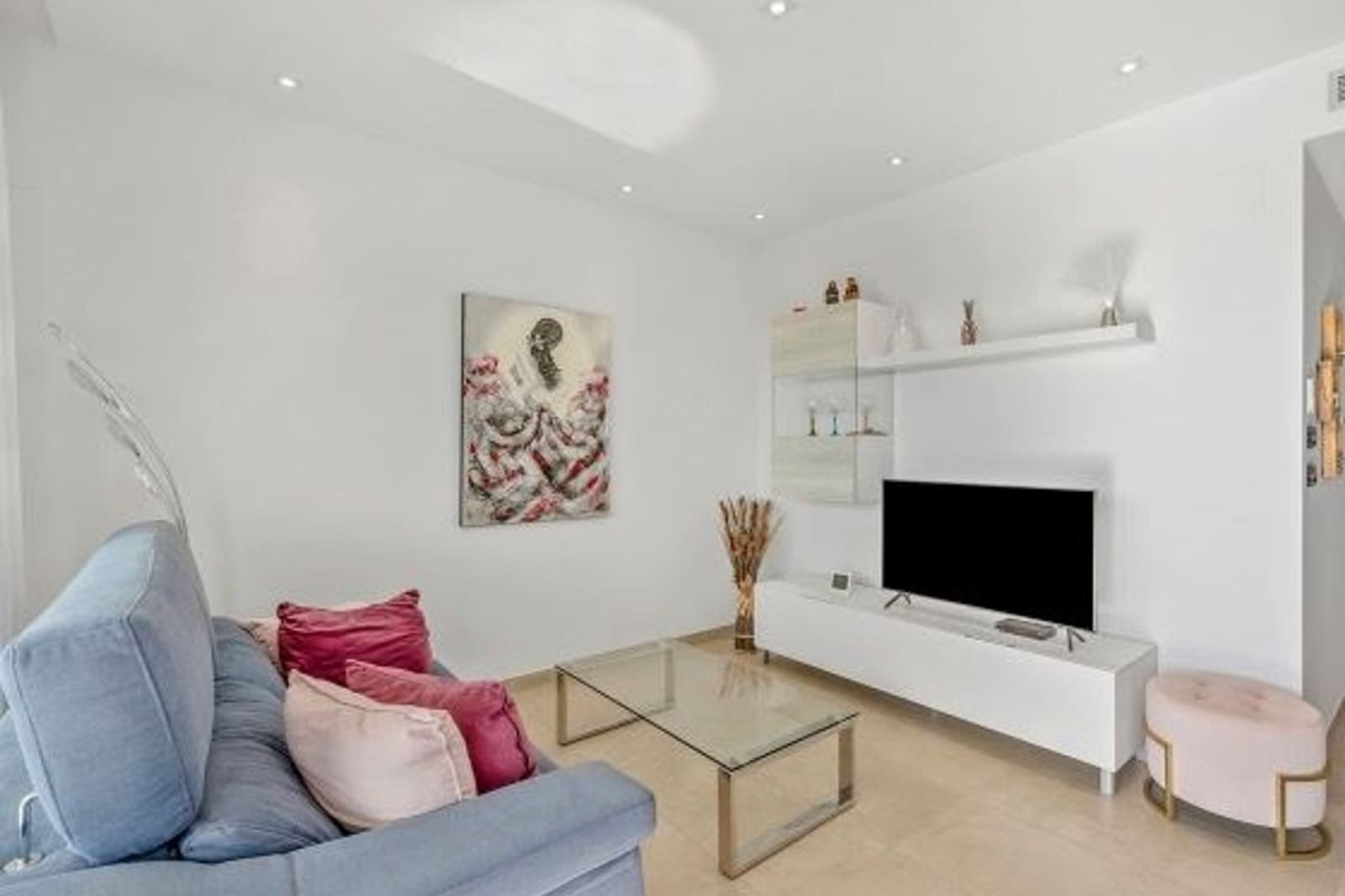 2 bedroom Apartment for sale in La Zenia with pool - € 335,000 (Ref: 9399813)