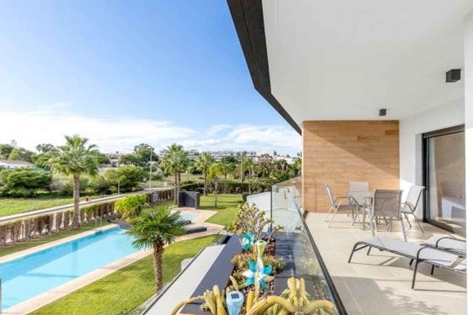 2 bedroom Apartment for sale in La Zenia with pool - € 335,000 (Ref: 9399813)