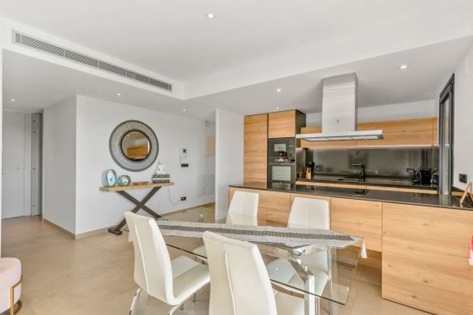 2 bedroom Apartment for sale in La Zenia with pool - € 335,000 (Ref: 9399813)