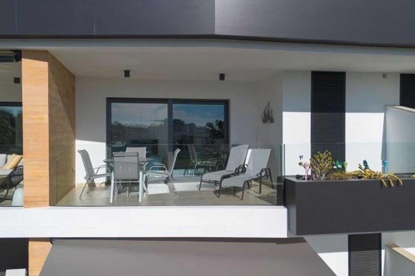 2 bedroom Apartment for sale in La Zenia with pool - € 335,000 (Ref: 9399813)