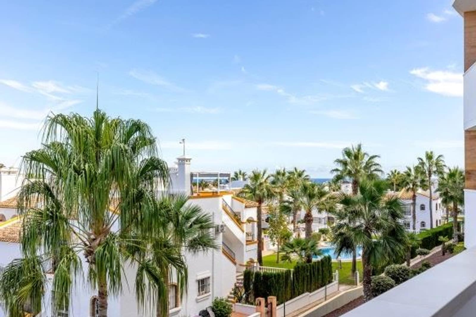 2 bedroom Apartment for sale in La Zenia with pool - € 335,000 (Ref: 9399813)