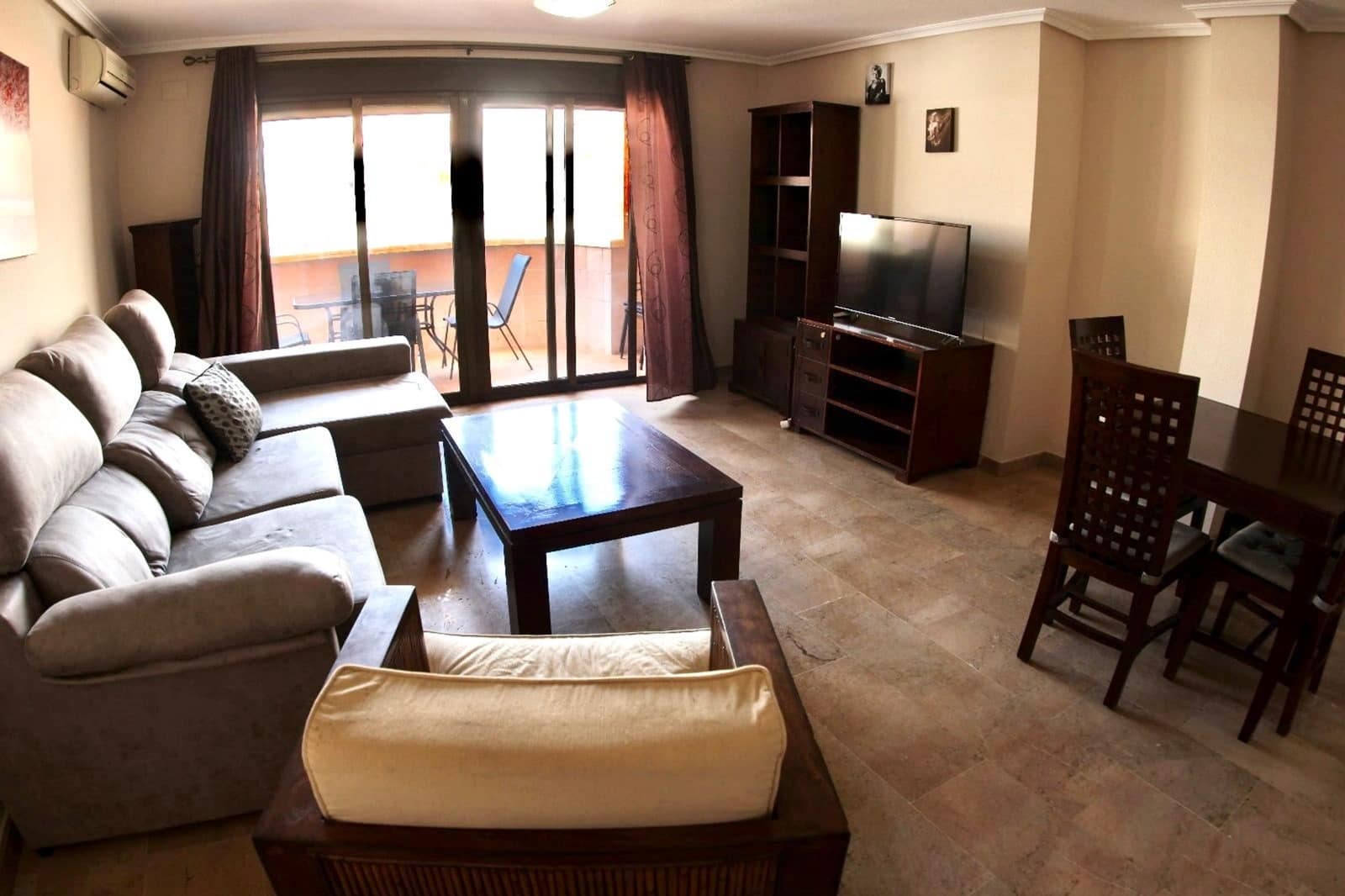 3 bedroom Apartment for sale in Torrevieja - € 180,000 (Ref: 9401751)