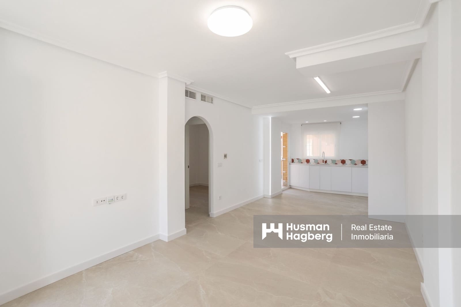 2 bedroom Apartment for sale in Torre de la Horadada with pool - € 225,000 (Ref: 9401752)