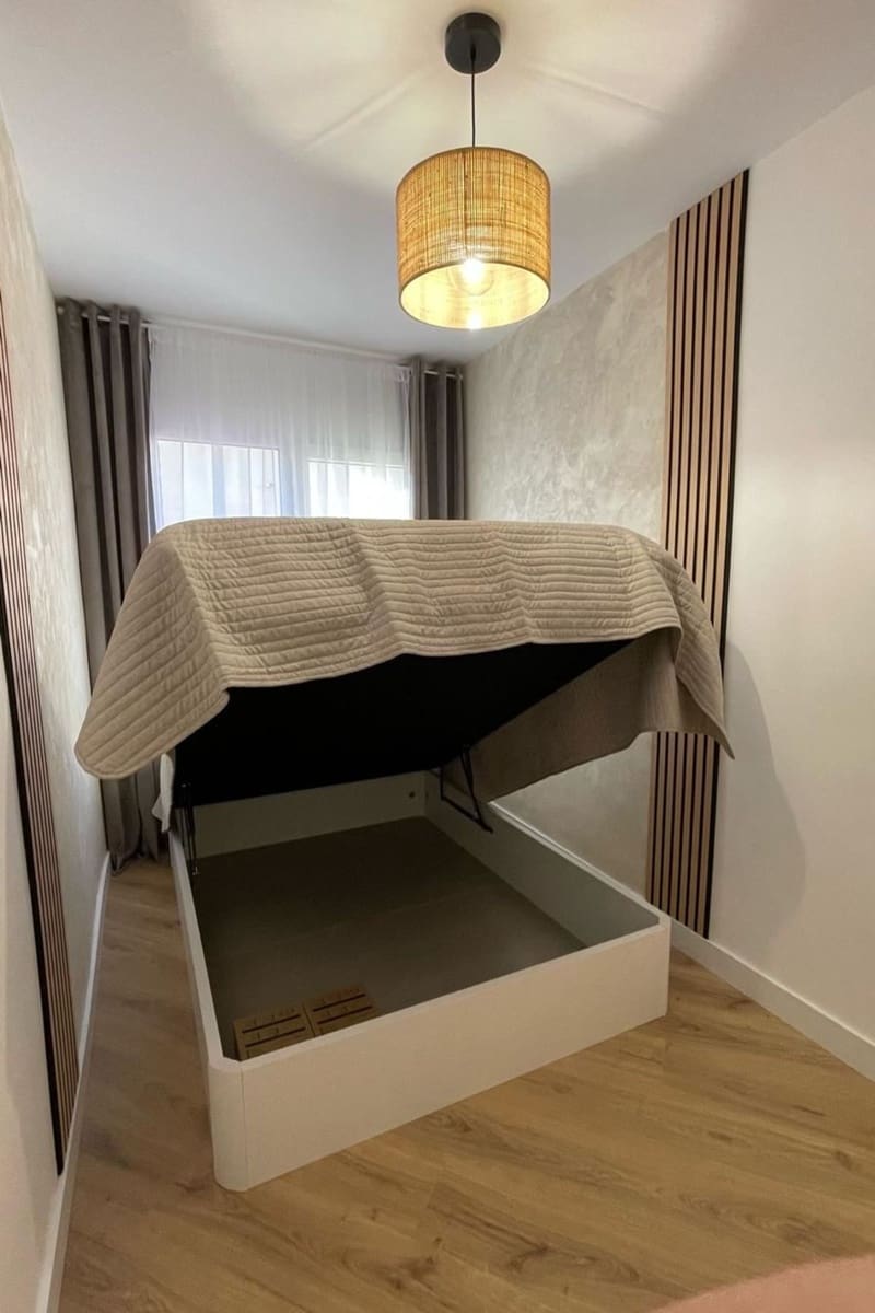 Apartamento de 2 habitaciones en Torrevieja en venta con piscina - 190.000 € (Ref: 9401753)