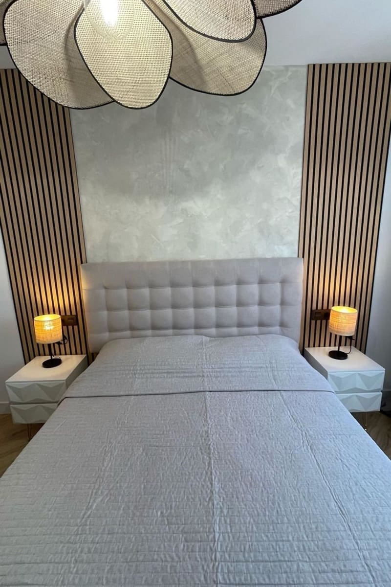 Apartamento de 2 habitaciones en Torrevieja en venta con piscina - 190.000 € (Ref: 9401753)