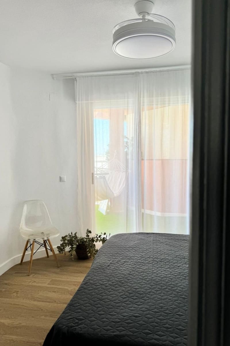 2 sypialnia Apartament na sprzedaż w Torrevieja - 210 000 € (Ref: 9401754)