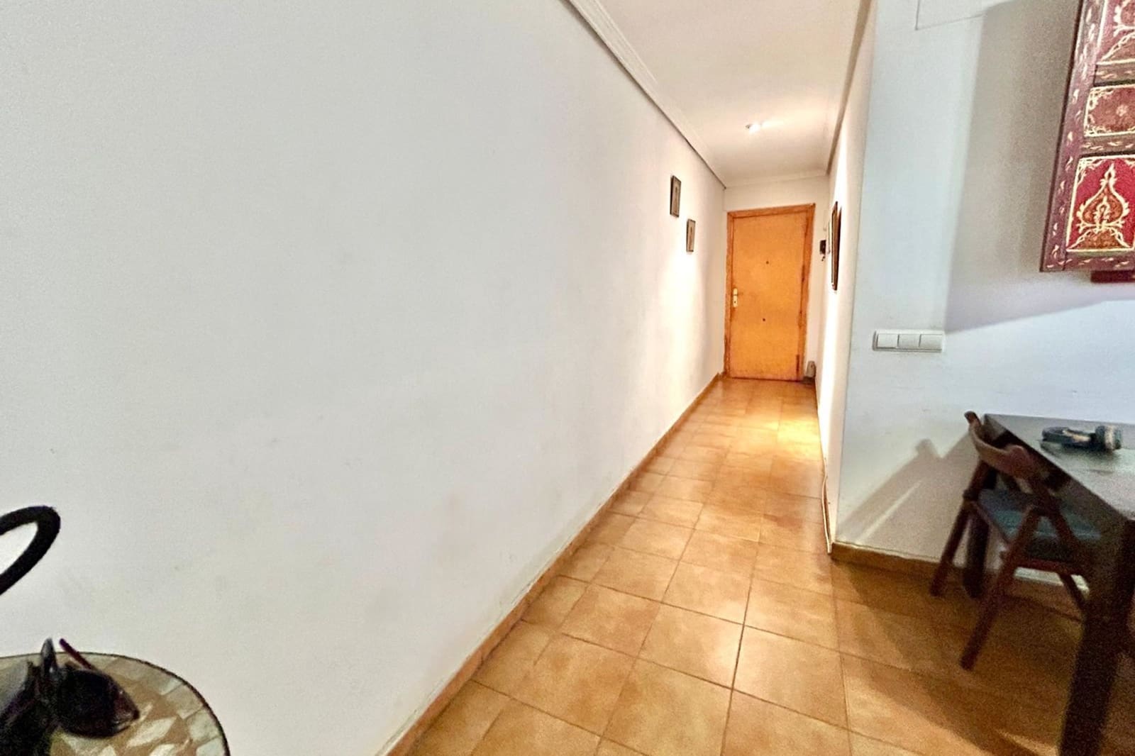 2 soverom Leilighet til salgs i Alicante by med svømmebasseng - € 205 000 (Ref: 9402529)