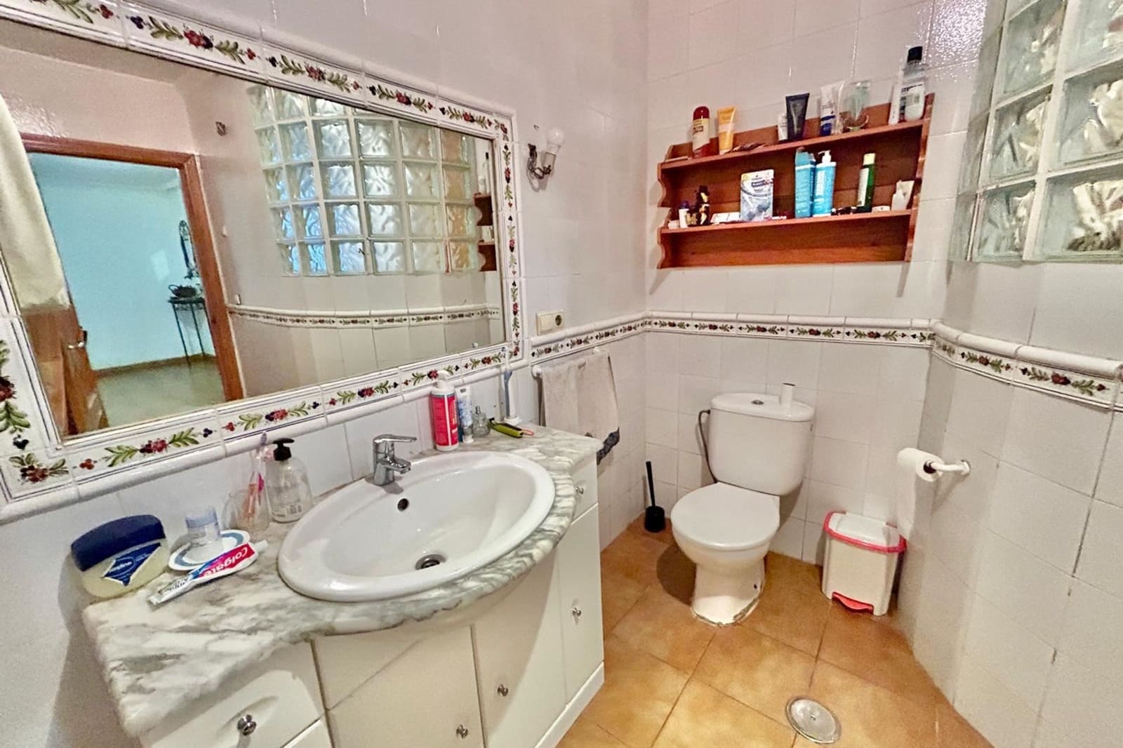 2 soverom Leilighet til salgs i Alicante by med svømmebasseng - € 205 000 (Ref: 9402529)