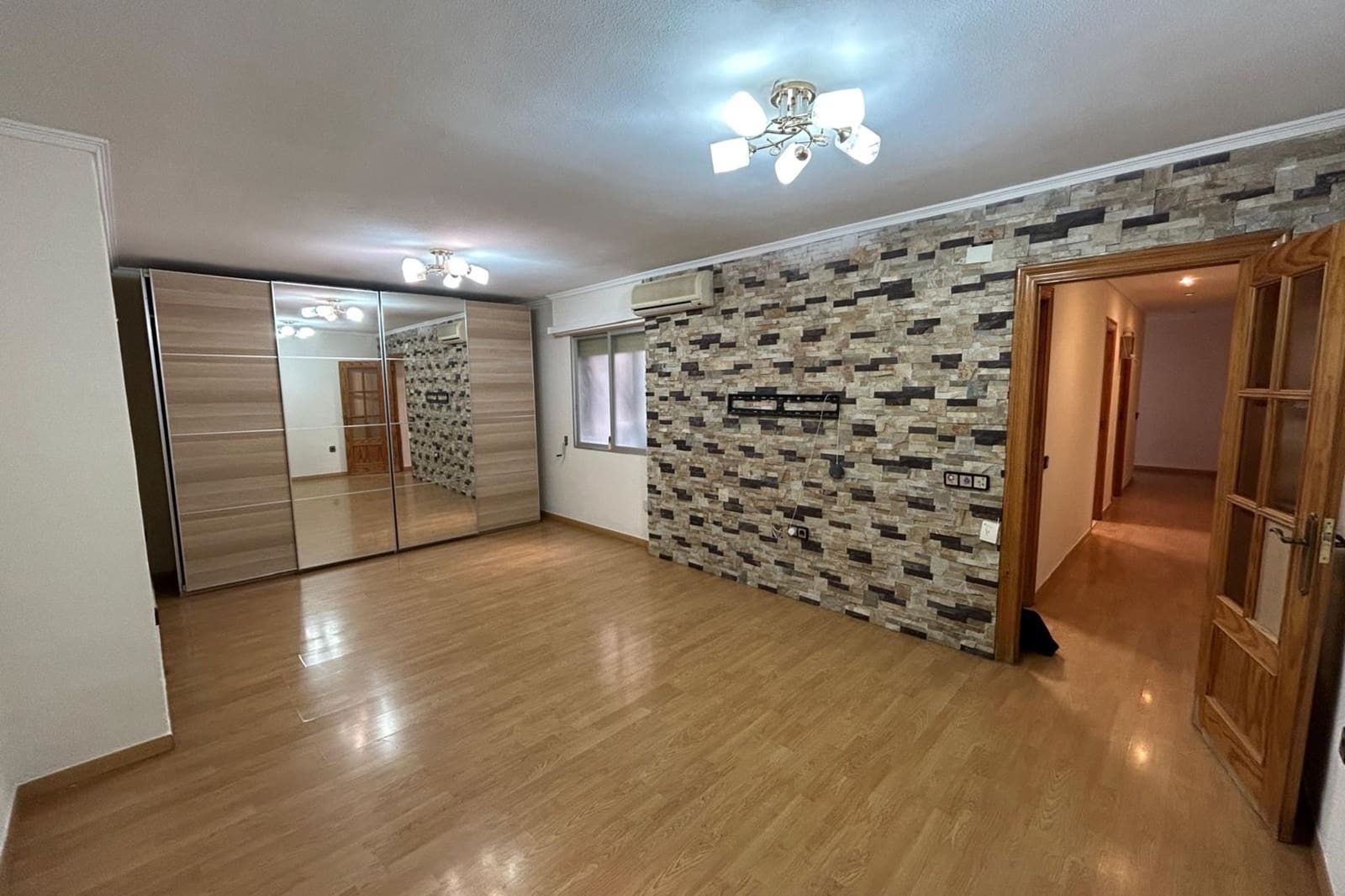 3 soverom Leilighet til salgs i Alicante by - € 187 000 (Ref: 9402530)