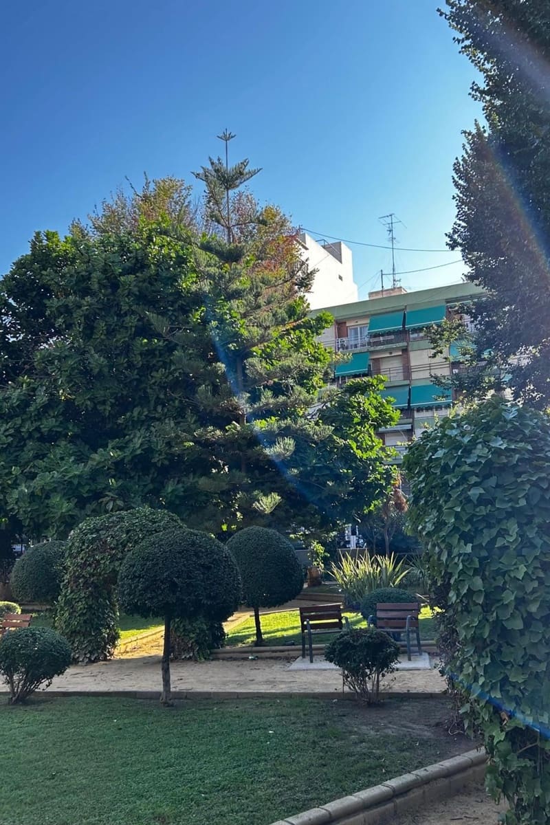 4 quarto Apartamento para venda em Alicante cidade - 219 000 € (Ref: 9404622)