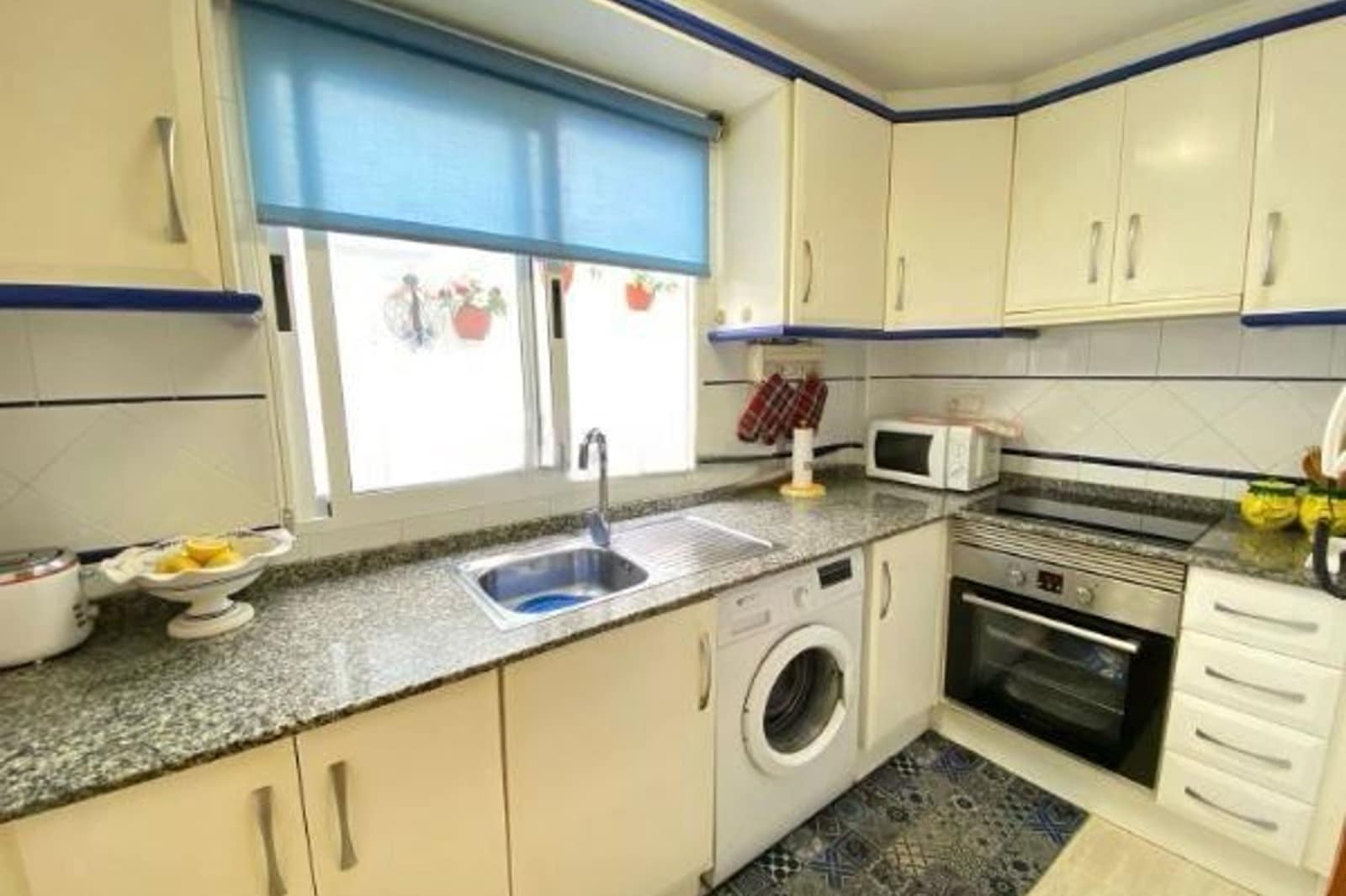 2 sovrum Lägenhet till salu i Guardamar del Segura - 180 000 € (Ref: 9404623)