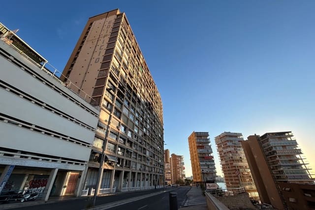 1 soveværelse Lejlighed til salg i Albufereta, Alicante by - € 190.000 (Ref: 9404624)