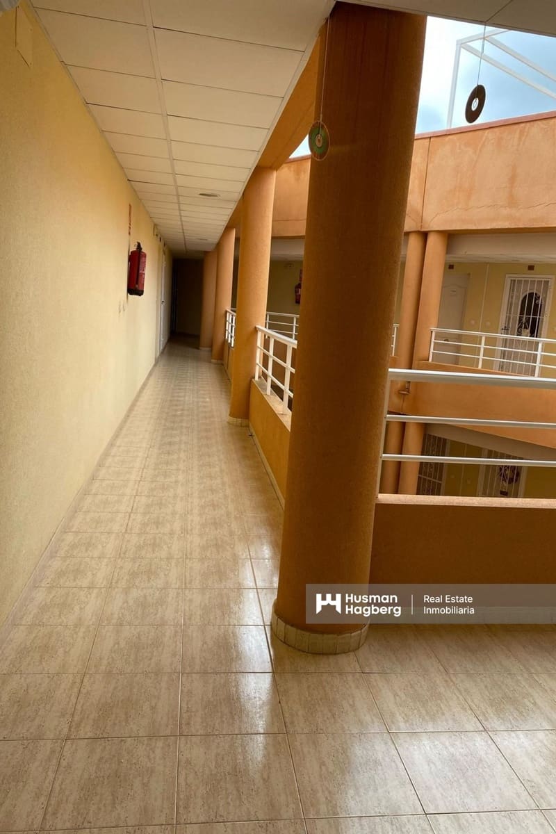 2 sovrum Lägenhet till salu i San Miguel de Salinas med pool - 210 000 € (Ref: 9404625)