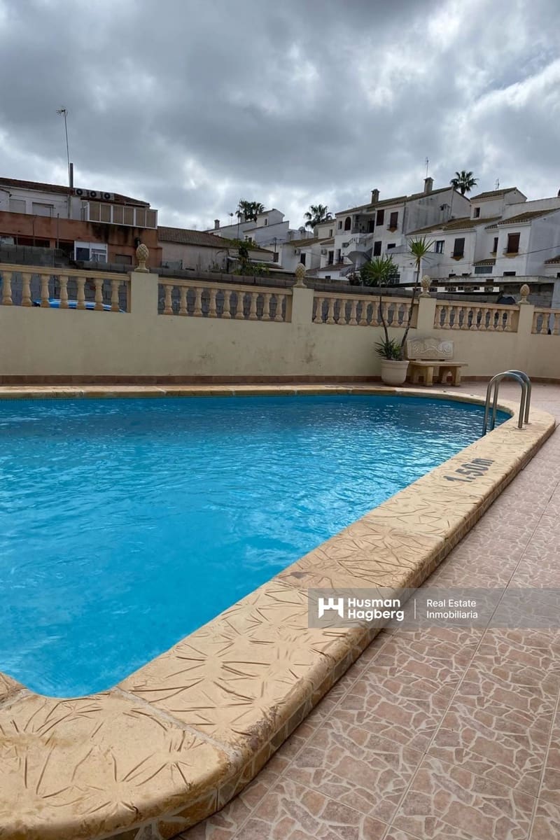 2 sovrum Lägenhet till salu i San Miguel de Salinas med pool - 210 000 € (Ref: 9404625)