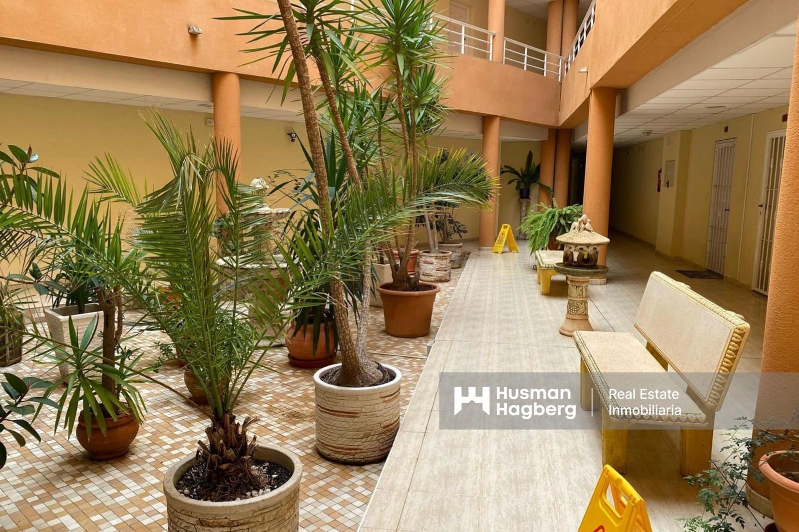 2 sovrum Lägenhet till salu i San Miguel de Salinas med pool - 210 000 € (Ref: 9404625)