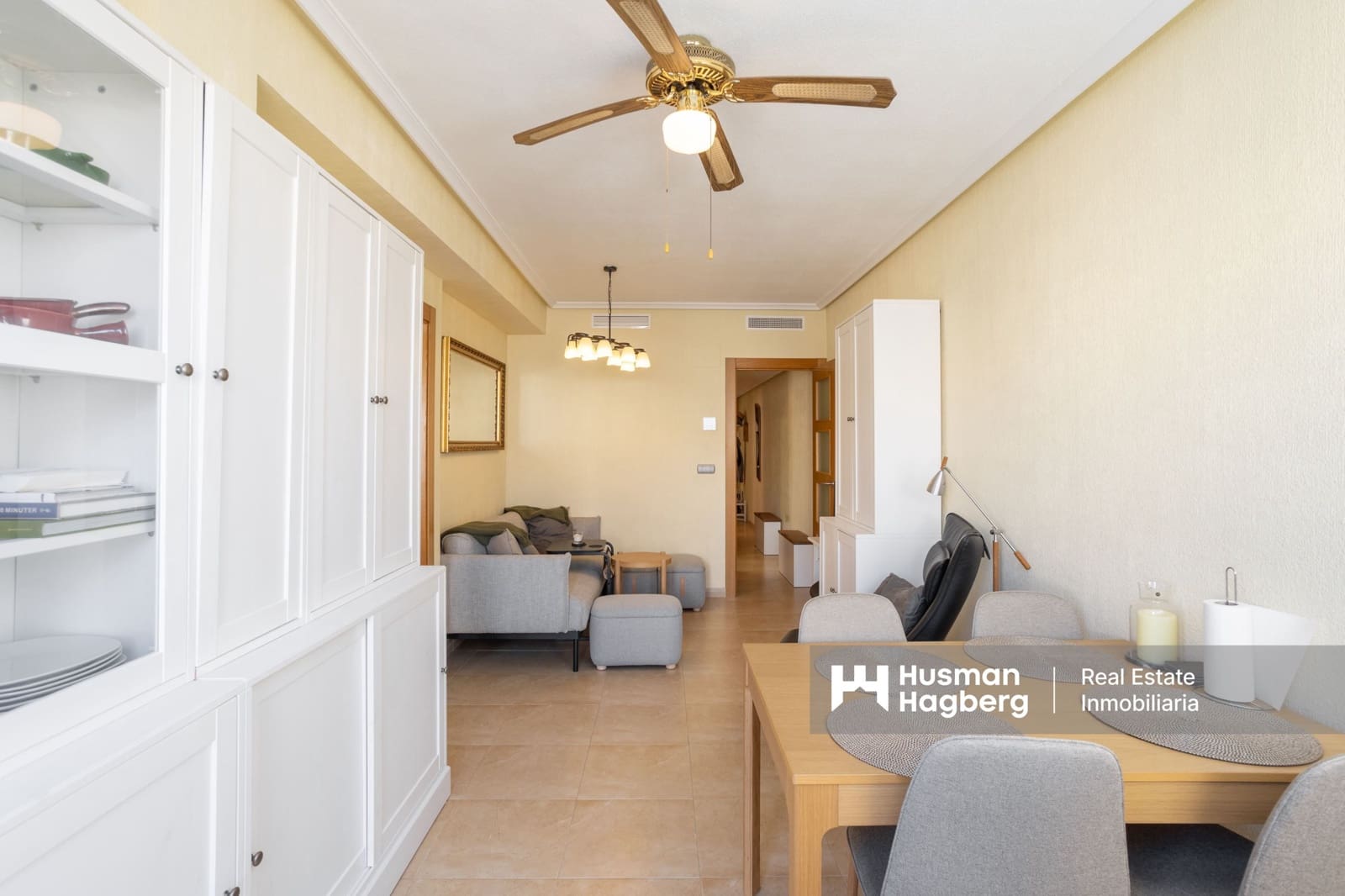 2 bedroom Apartment for sale in Torrevieja - € 189,000 (Ref: 9404756)