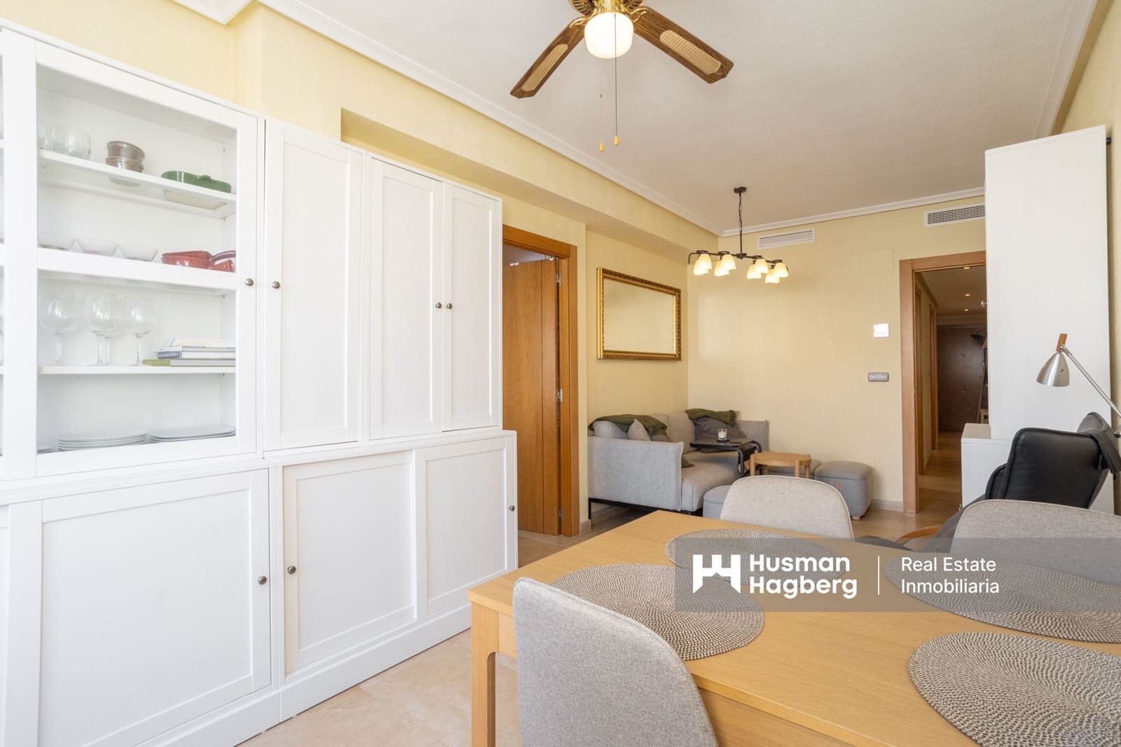 2 bedroom Apartment for sale in Torrevieja - € 189,000 (Ref: 9404756)