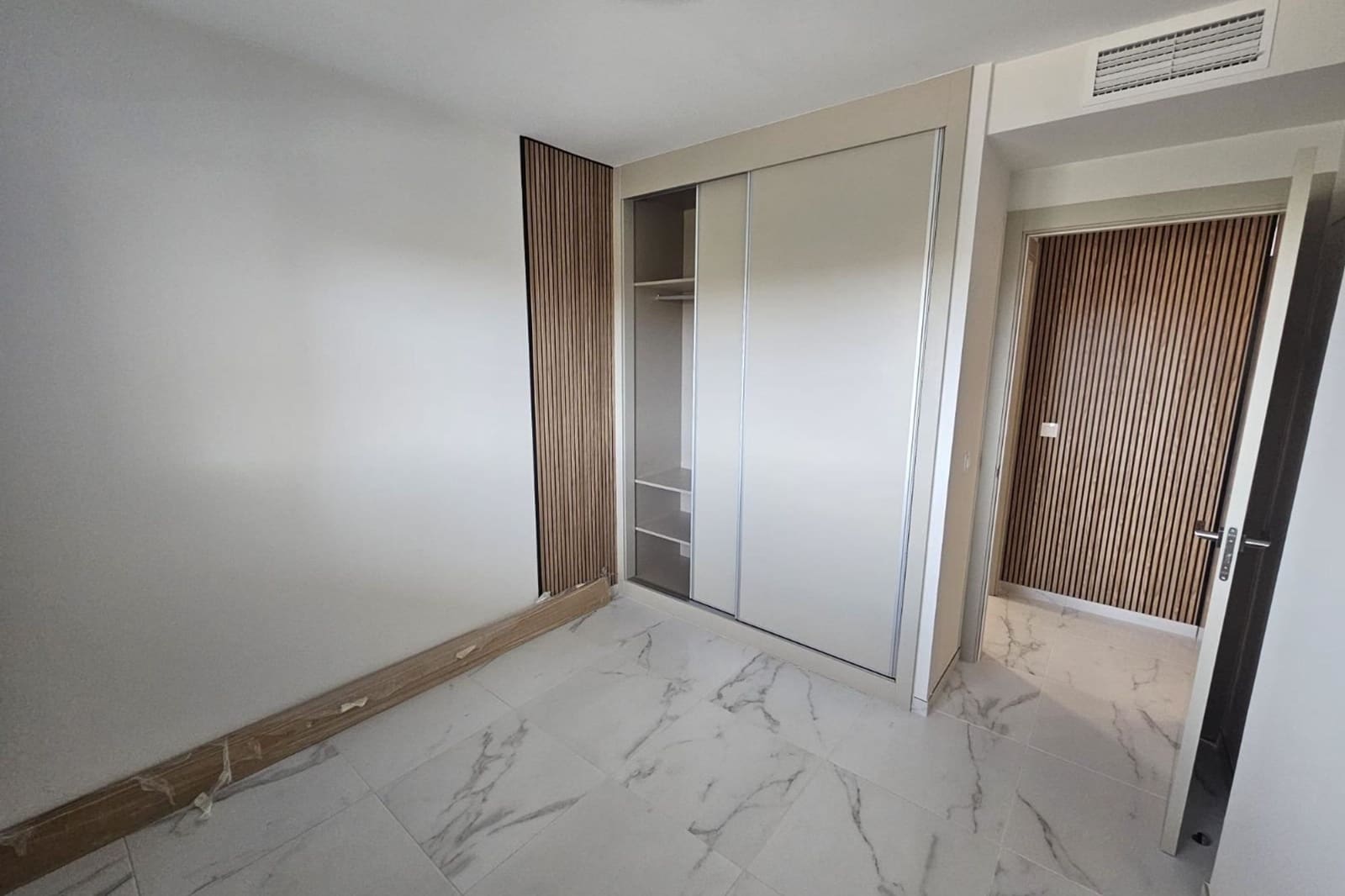 2 bedroom Apartment for sale in Playa Flamenca with pool - € 385,000 (Ref: 9410089)