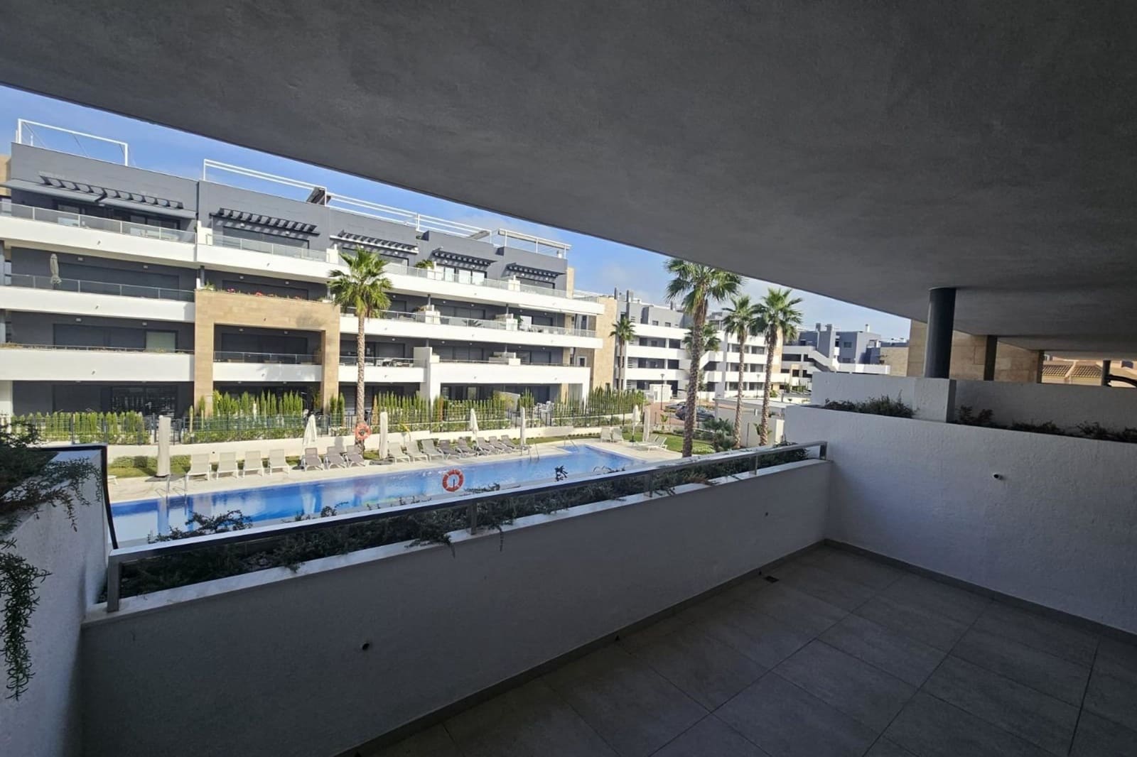 2 bedroom Apartment for sale in Playa Flamenca with pool - € 385,000 (Ref: 9410089)