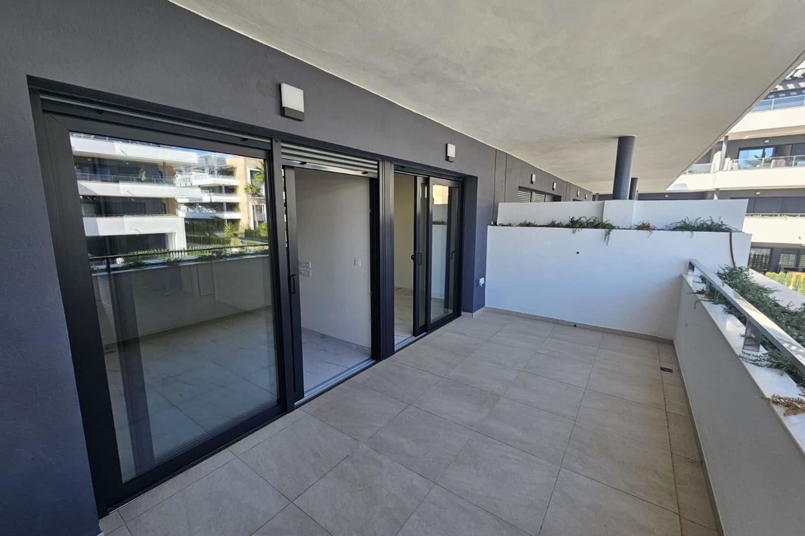 2 bedroom Apartment for sale in Playa Flamenca with pool - € 385,000 (Ref: 9410089)