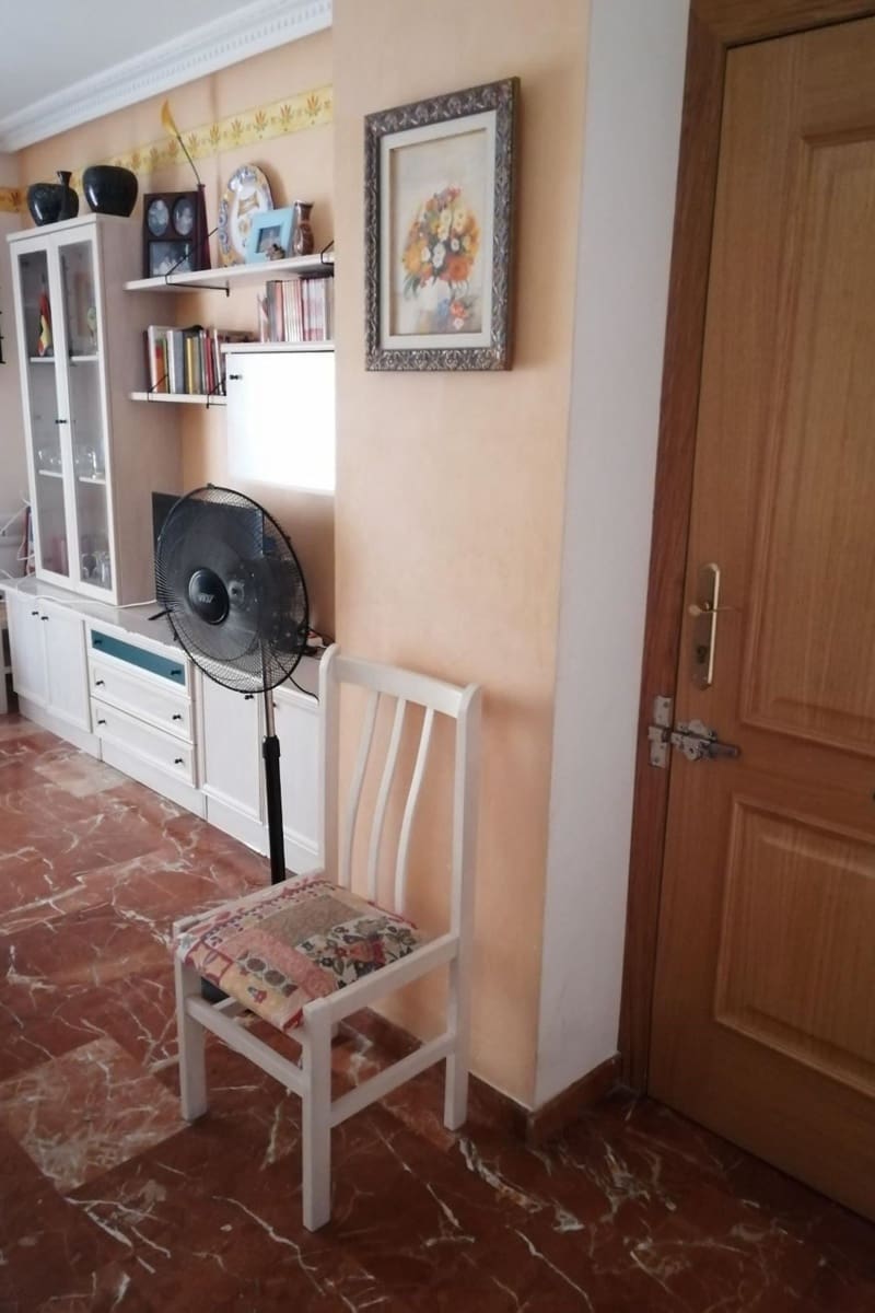 Apartamento de 3 habitaciones en Torrevieja en venta - 237.000 € (Ref: 9412822)