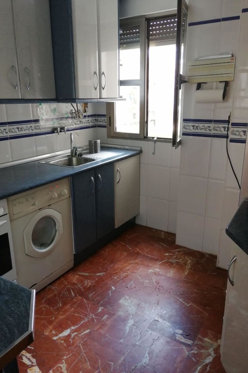 Apartamento de 3 habitaciones en Torrevieja en venta - 237.000 € (Ref: 9412822)