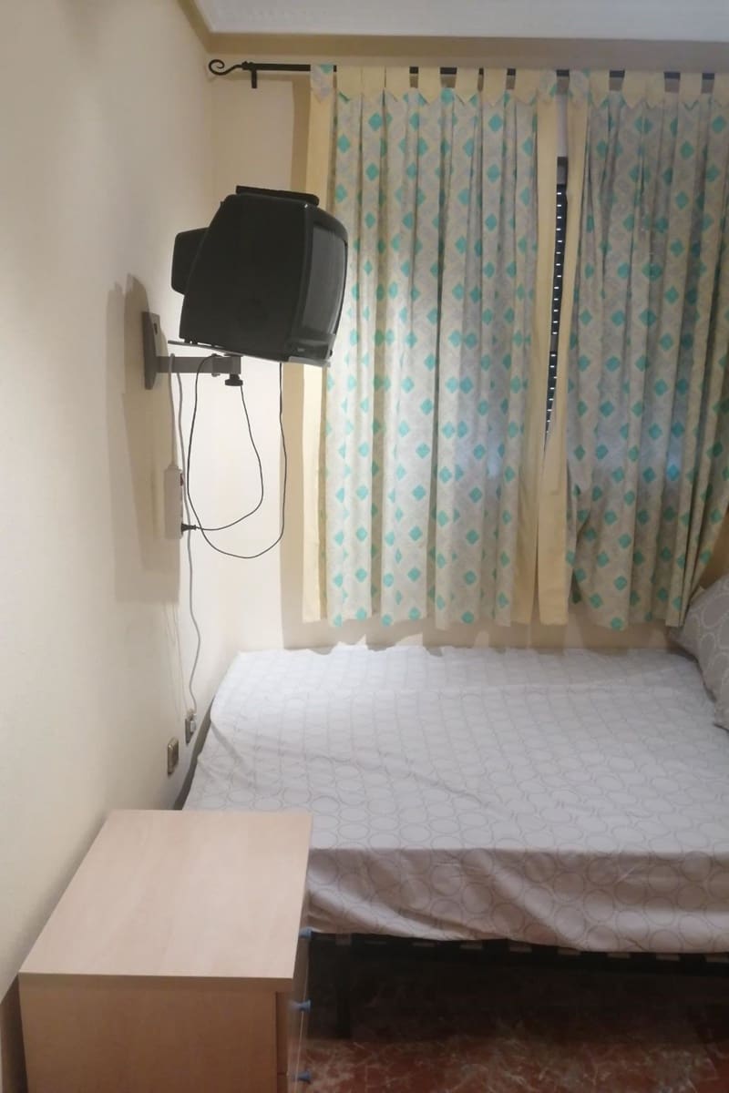 Apartamento de 3 habitaciones en Torrevieja en venta - 237.000 € (Ref: 9412822)