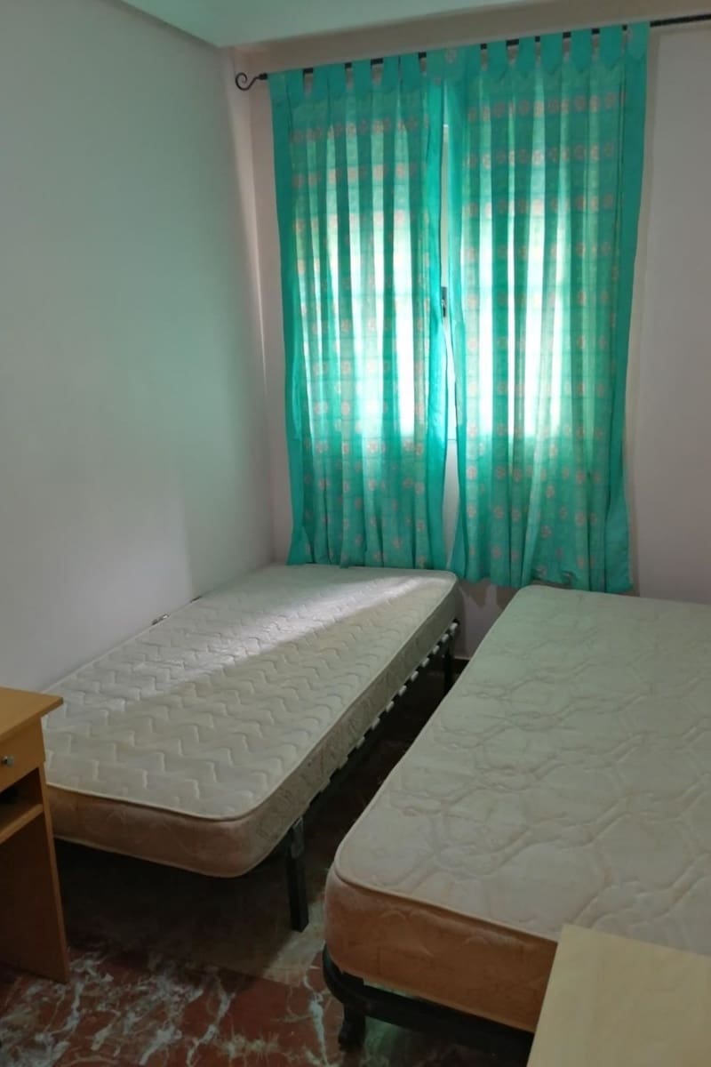 Apartamento de 3 habitaciones en Torrevieja en venta - 237.000 € (Ref: 9412822)