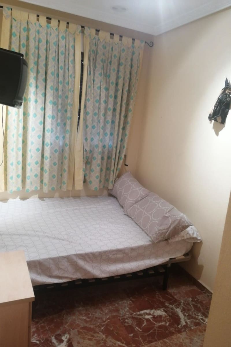 Apartamento de 3 habitaciones en Torrevieja en venta - 237.000 € (Ref: 9412822)