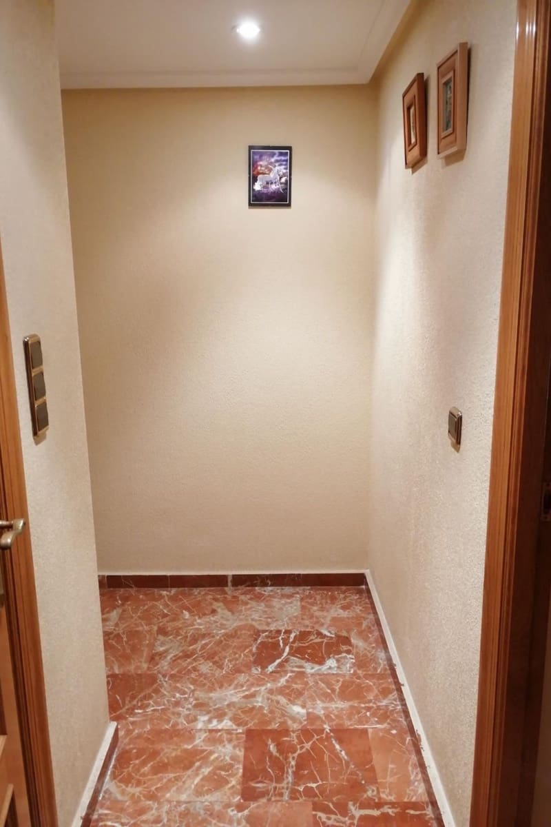 Apartamento de 3 habitaciones en Torrevieja en venta - 237.000 € (Ref: 9412822)