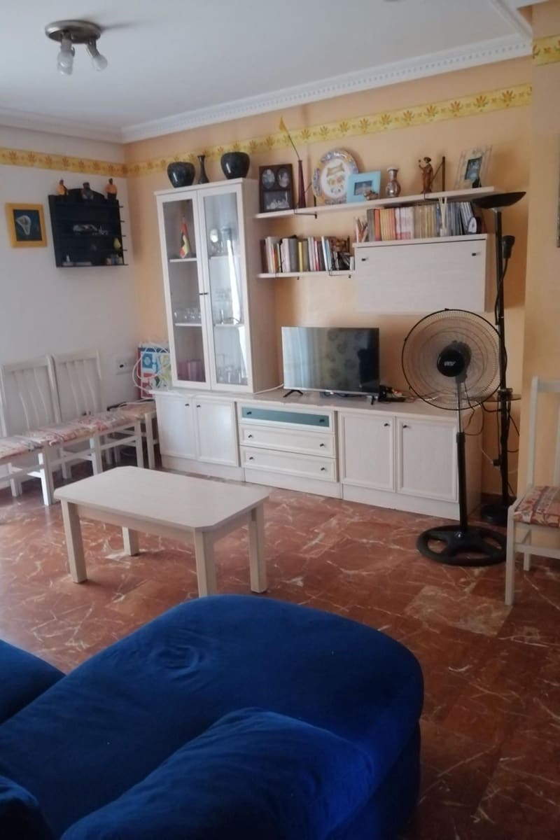 Apartamento de 3 habitaciones en Torrevieja en venta - 237.000 € (Ref: 9412822)